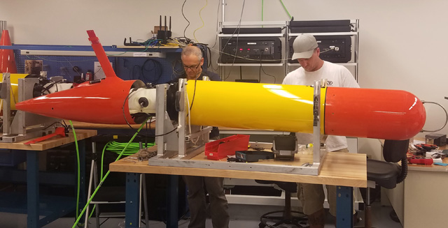 EMBED 1 AUV assembly 640